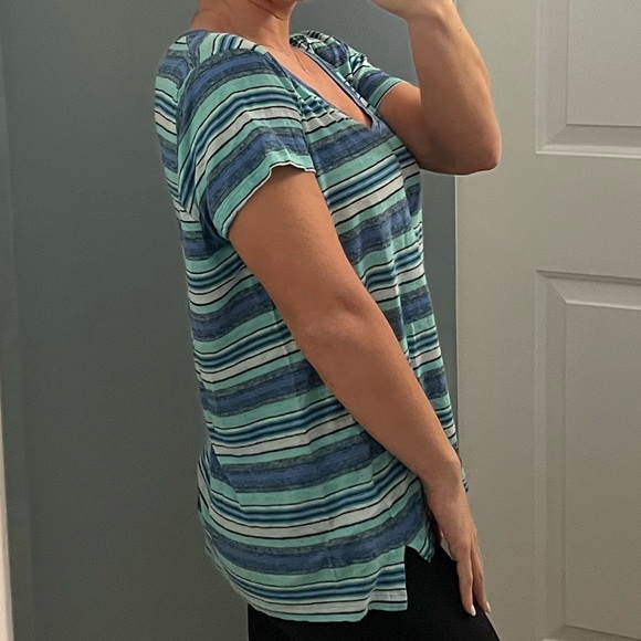 Gap Green & Blue Linen TShirt - Picture 2 of 5